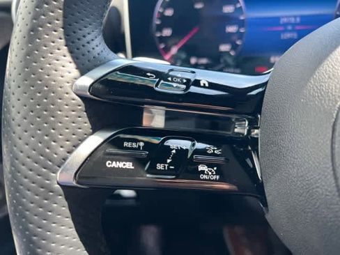 Certified 2024 Mercedes-Benz GLC 300 4MATIC image 25