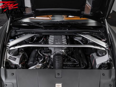 Used 2009 Aston Martin V8 Vantage Roadster RWD image 48