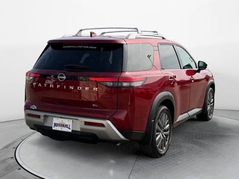 Used 2024 Nissan Pathfinder SL w/ SL Premium Package image 3