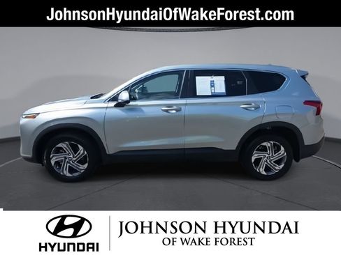 Certified 2023 Hyundai Santa Fe SE image 5