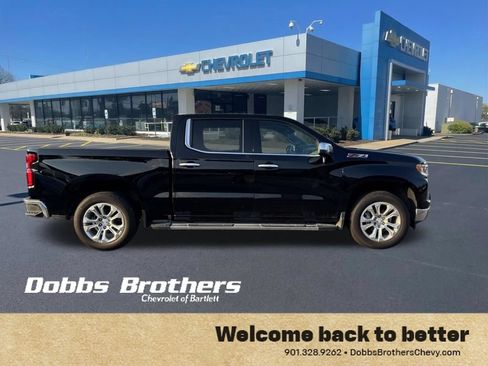 Used 2023 Chevrolet Silverado 1500 LTZ w/ LTZ Premium Package AWD/4WD image 9