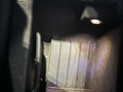 Used 2017 BMW 750i xDrive image 46