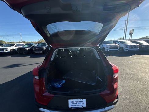 New 2026 Chevrolet TrailBlazer LT w/ Convenience Package image 28