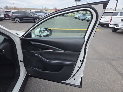 Used 2023 MAZDA CX-30 AWD 2.5 S image 18