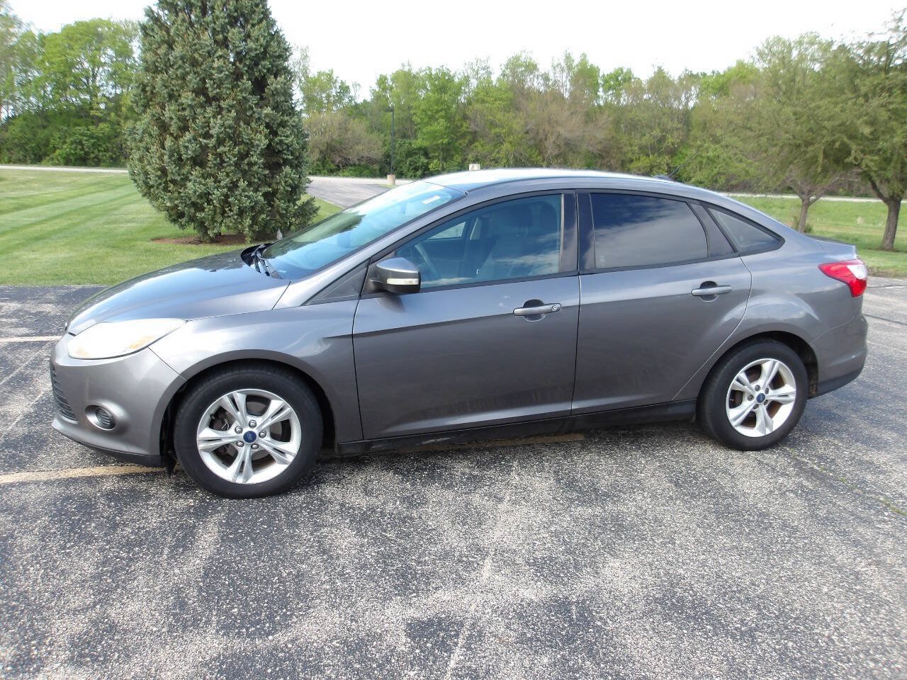 Used 2013 Ford Focus SE FWD image 8