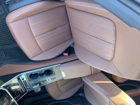 Certified 2025 Audi A6 Premium Plus w/ Premium Plus Package image 47