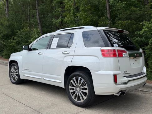Used 2017 GMC Terrain Denali FWD image 3