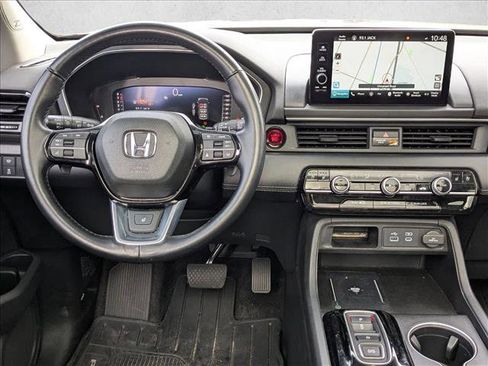 Used 2023 Honda Pilot Elite image 19