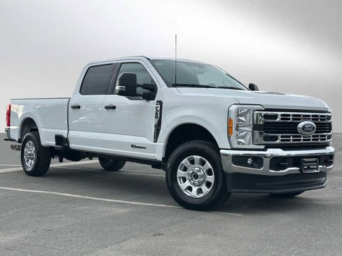 Used 2023 Ford F350 XLT w/ FX4 Off-Road Package image 1