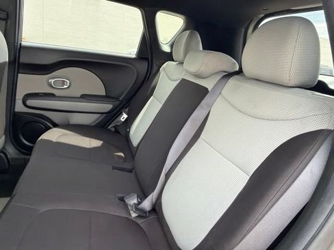 Used 2019 Kia Soul w/ Convenience Package FWD image 19