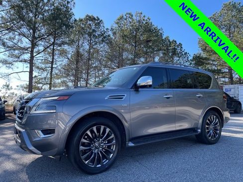 Used 2022 Nissan Armada Platinum w/ Captain's Chairs Package image 6