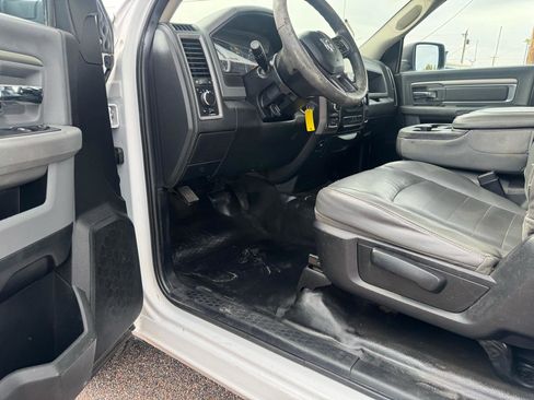 Used 2018 RAM 1500 Tradesman w/ Power & Remote Entry Group image 35