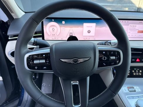 New 2026 Genesis GV70 2.5T Select image 8