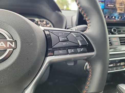 Certified 2025 Nissan Altima 2.5 SR w/ SR Premium Package image 27