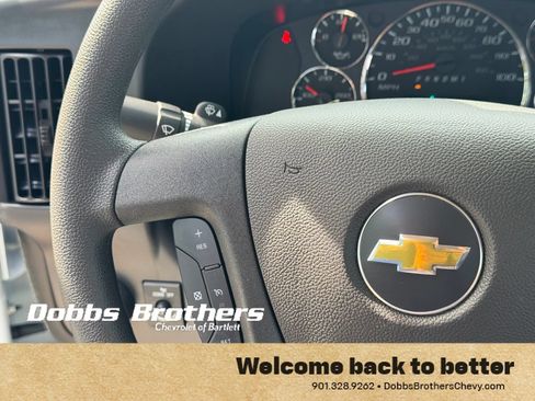 New 2026 Chevrolet Express 2500 w/ Driver Convenience Package RWD image 19