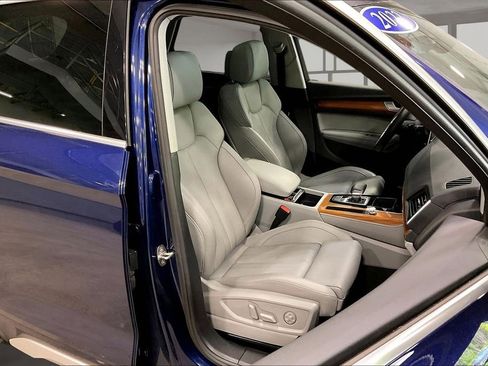 Used 2022 Audi Q5 2.0T Prestige AWD/4WD image 29