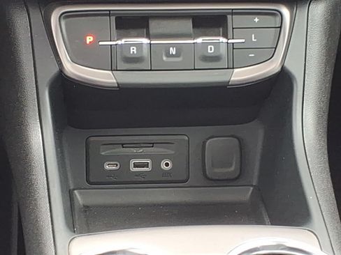 Certified 2024 GMC Terrain AT4 w/ Infotainment Package II AWD/4WD image 17