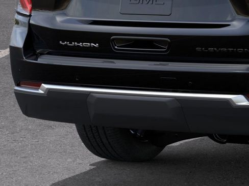 New 2026 GMC Yukon XL Elevation image 14
