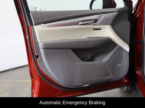 Used 2021 Cadillac XT5 Premium Luxury w/ LPO, Floor Liner Package FWD image 19