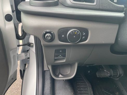 New 2026 Ford Transit 250 148 Medium Roof Extended AWD image 15