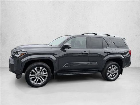 Certified 2025 Toyota 4Runner Limited w/ Tow Technology Package AWD/4WD image 4