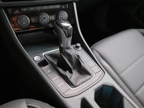 Used 2022 Volkswagen Jetta SE FWD image 23