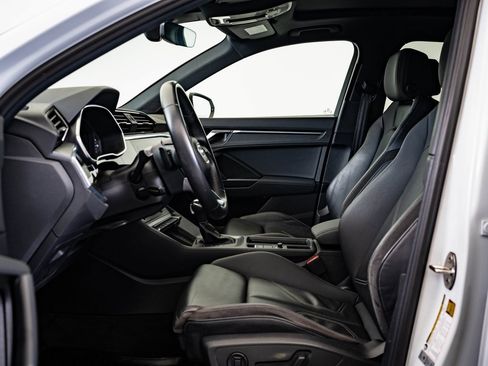 Used 2022 Audi Q3 2.0T Premium Plus image 24