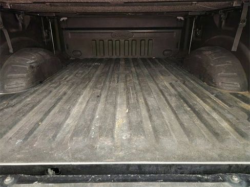 Used 2019 Ford F250 Platinum w/ Platinum Ultimate Package image 31