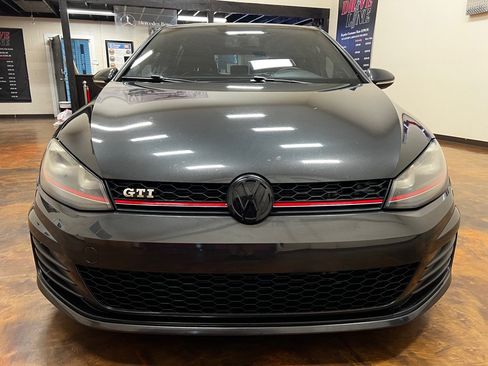 Used 2015 Volkswagen GTI Autobahn w/ Lighting Package (SEL) FWD image 4