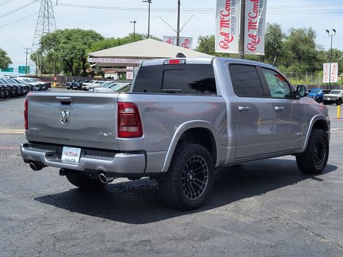 Used 2021 RAM 1500 Laramie AWD/4WD image 4