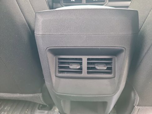 Used 2023 Chevrolet Colorado Trail Boss w/ Technology Package image 14