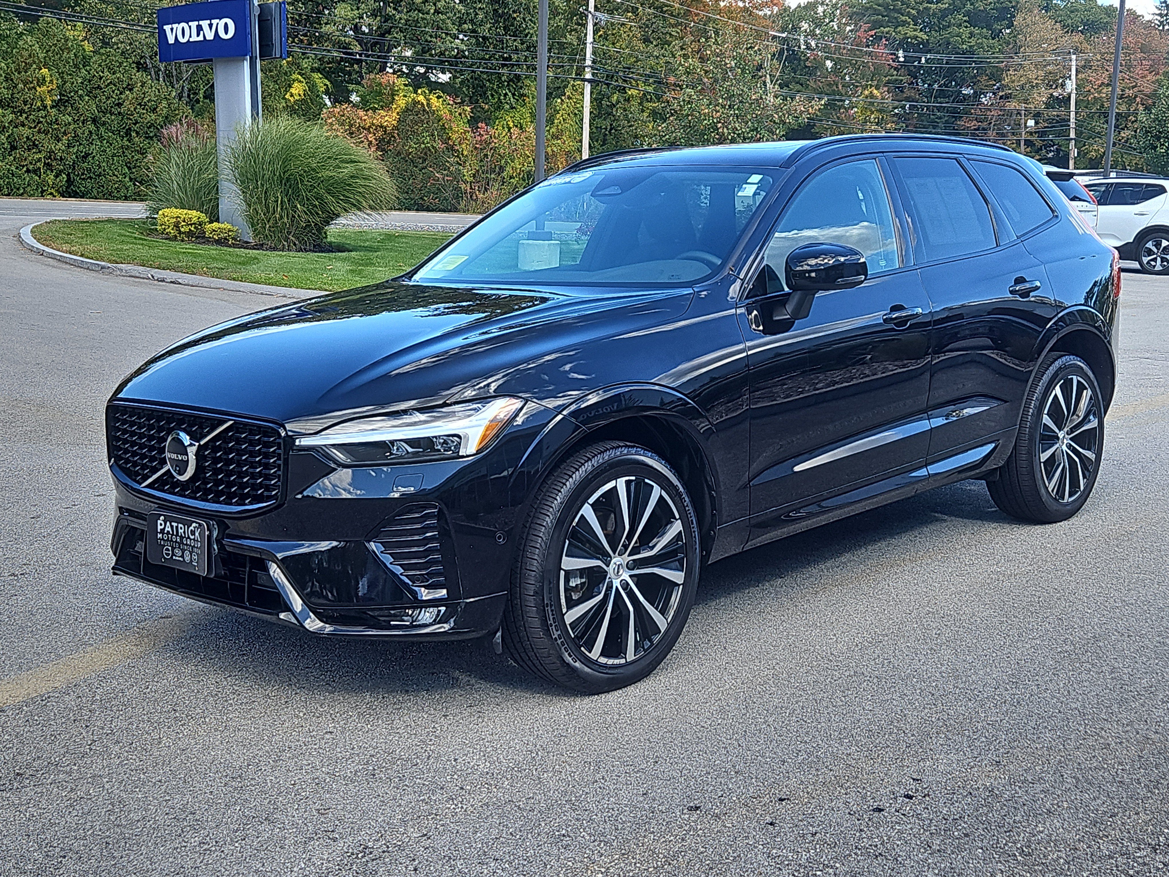 Used 2023 Volvo XC60 B5 Plus w/ Climate Package AWD/4WD image 25