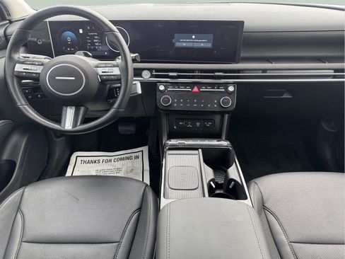 Used 2025 Hyundai Tucson Limited image 23