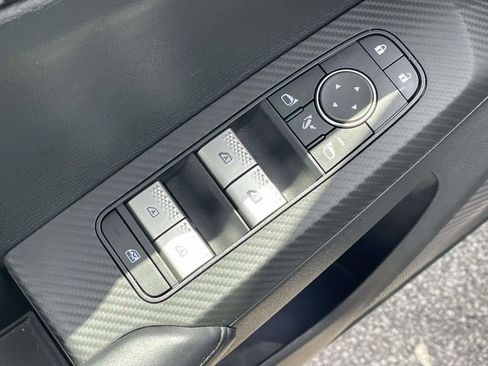 Used 2024 Mitsubishi Outlander SE FWD image 18