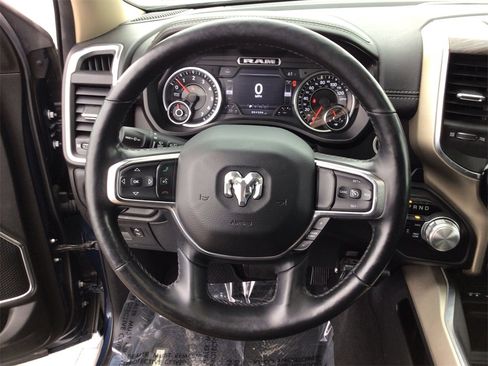 Used 2019 RAM 1500 Laramie image 17