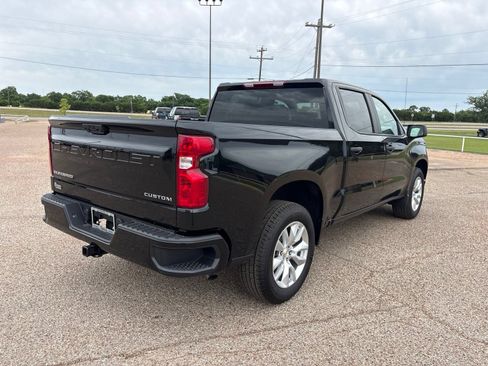 New 2026 Chevrolet Silverado 1500 Custom RWD image 5