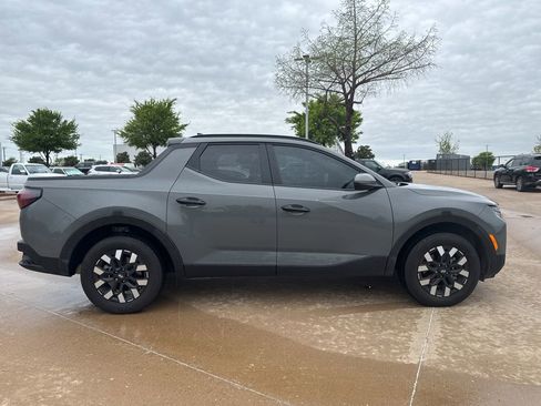 Used 2025 Hyundai Santa Cruz SEL image 6