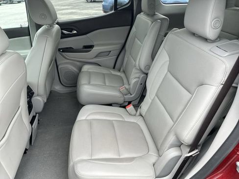 Used 2018 GMC Acadia SLT FWD image 26
