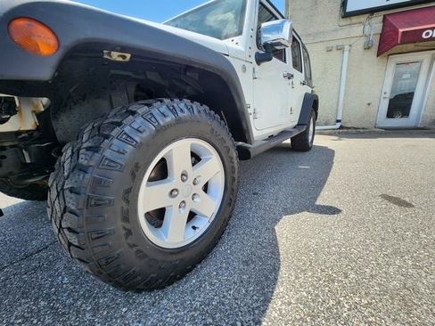 Used 2010 Jeep Wrangler Unlimited Sport AWD/4WD image 21