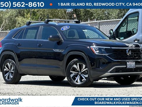 Used 2026 Volkswagen Atlas Cross Sport SE FWD image 1