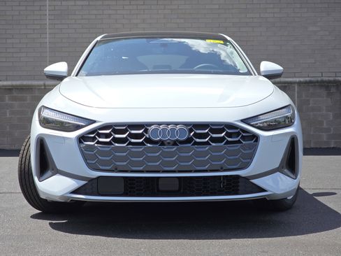 New 2025 Audi A5 2.0T Prestige image 27