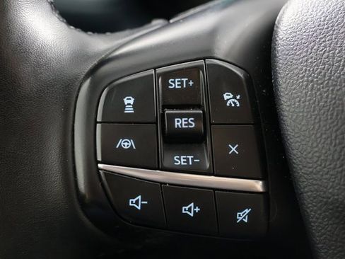 Used 2024 Ford Maverick Lariat image 11