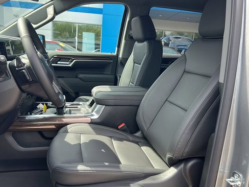New 2026 Chevrolet Silverado 1500 RST w/ Convenience Package II AWD/4WD image 13