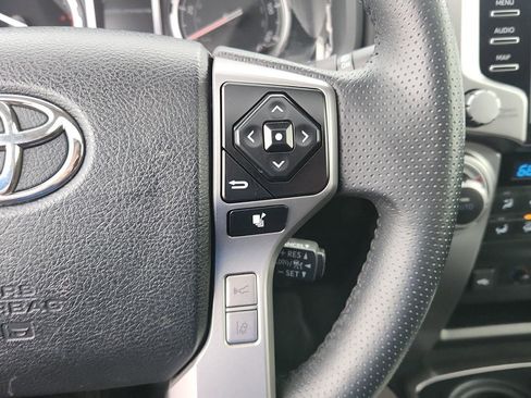 Used 2020 Toyota 4Runner Limited AWD/4WD image 15