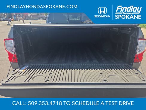 Used 2024 Nissan Titan SV w/ SV Convenience Package AWD/4WD image 11