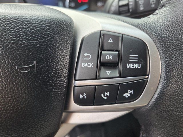 Certified 2024 Ford Explorer XLT RWD image 31