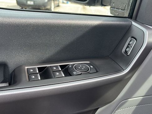 Used 2025 Ford F250 XLT AWD/4WD image 18