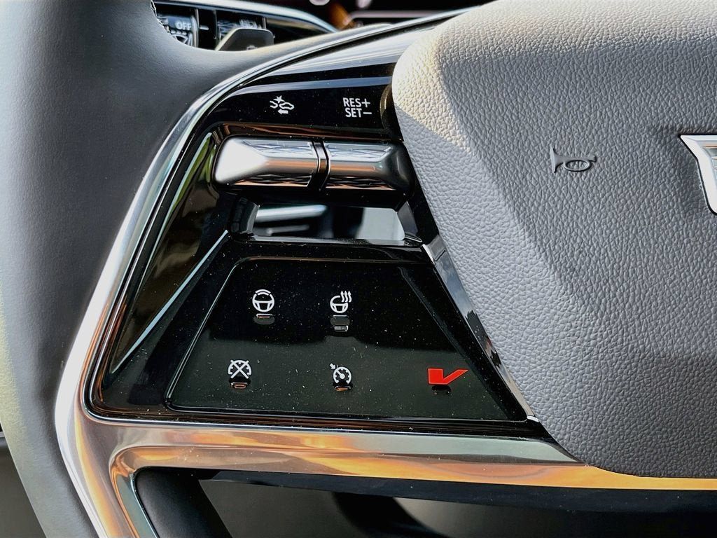 New 2026 Cadillac Escalade IQL Luxury AWD/4WD image 16