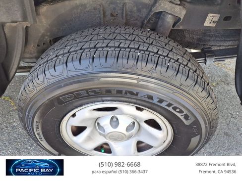 Used 2018 Toyota Tacoma SR RWD image 23