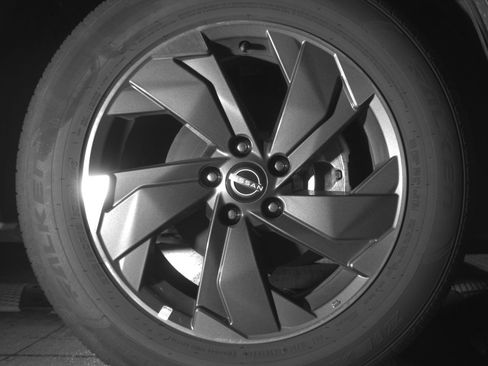 Used 2025 Nissan Rogue SV FWD image 13